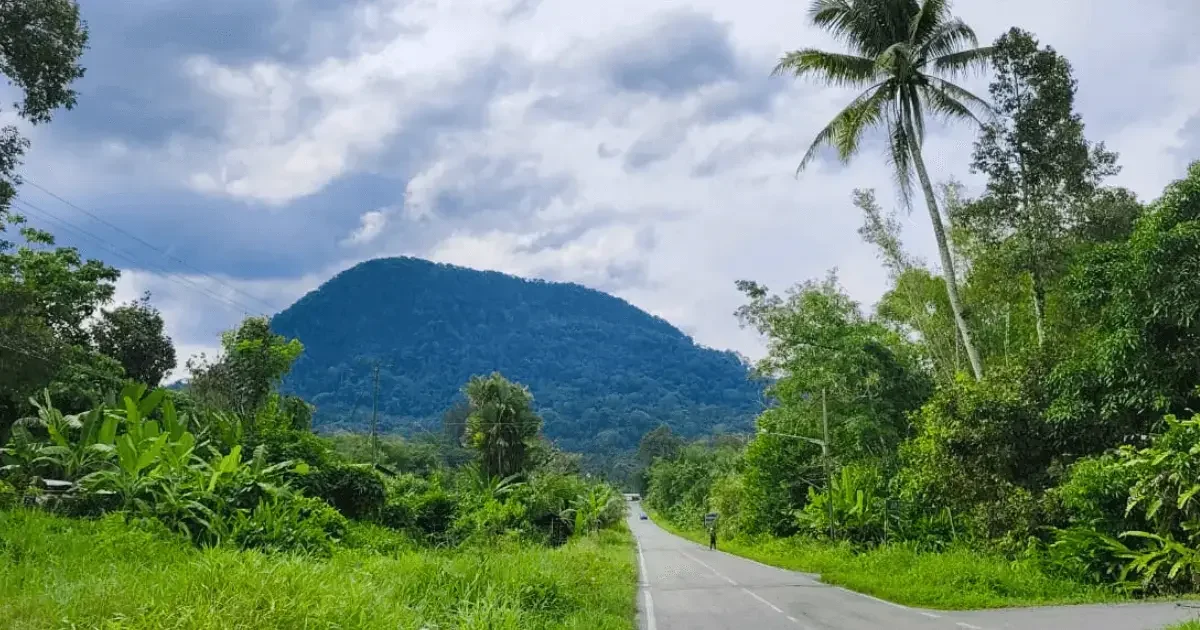 Catholic Memorial Pilgrimage Centre halfway up Mount Singai trail